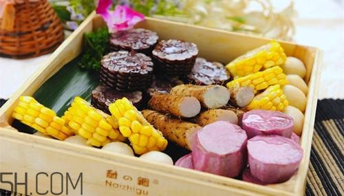 冬季飲食的注意事項是什么？冬季下雪天該如何穿衣？