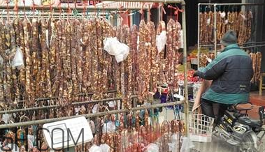 吃香腸與乳腺癌有必然聯(lián)系嗎？為了不患癌還是少吃為妙