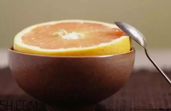 哪些水果可以煮熟吃？柚子蘋果煮著吃更健康