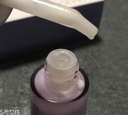 自然堂凝時鮮顏系列適合什么膚質(zhì)？