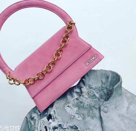 jacquemus包包多少錢？萬元以內就能買到的個性包包