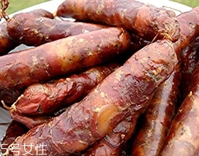 臘腸和香腸有什么區(qū)別？臘腸香腸概念不同