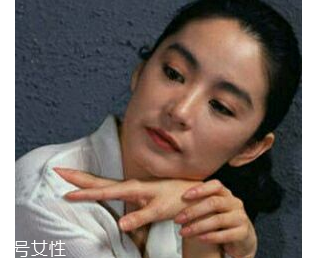 屁股下巴是一種病嗎？長(zhǎng)好了顏值高