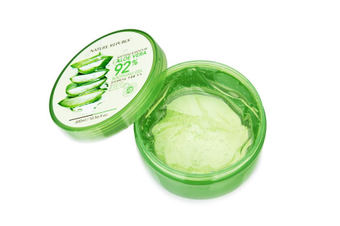用蘆薈膠前需要洗臉嗎？蘆薈膠小孩也可以用