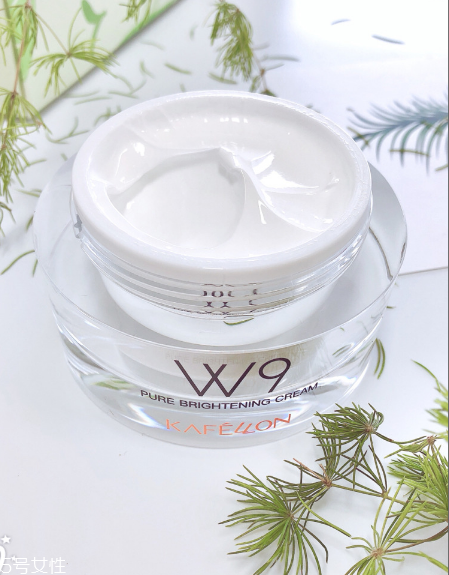 凱芙蘭素顏霜好用嗎？凱芙蘭平價(jià)中的戰(zhàn)斗機(jī)