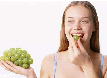 久坐不動(dòng)上班族如何減肥？越努力工作的人越容易發(fā)胖