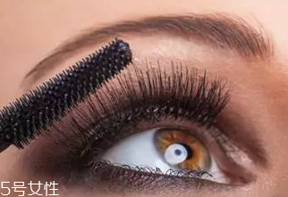 過期化妝品都是垃圾？可以用作他途