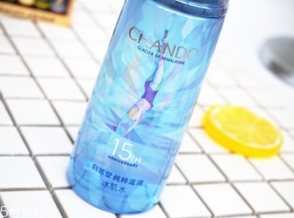自然堂爽膚水怎么樣？看看是不是含酒精