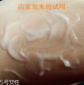 自然堂乳液怎么打開(kāi)？按壓不出來(lái)不要著急