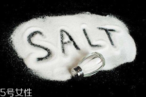 吃太咸有健康隱患的人群有哪些？7種人需注意