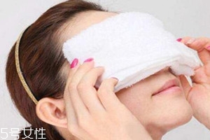 孕婦臉浮腫怎么消除？科學喝水是關(guān)鍵