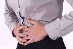 慢性胃炎是怎么造成的？吃燙食會引發(fā)胃炎