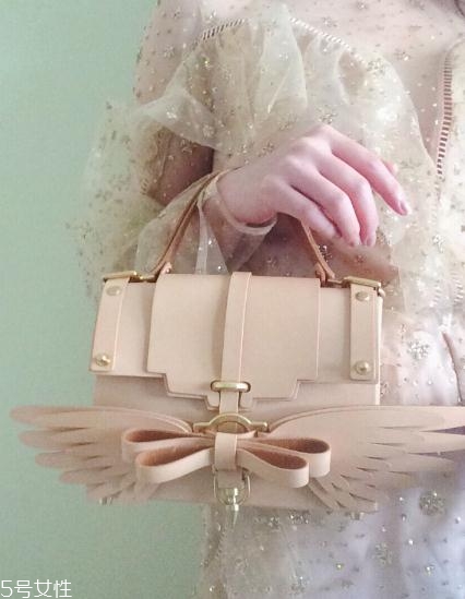 niels peeraer包包貴嗎？夢幻神秘的驚艷之作