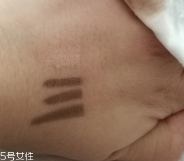 自然堂卸妝水好用嗎？從價(jià)格和效果說(shuō)起