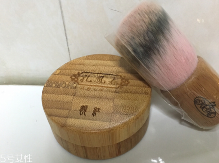 孔鳳春彩妝有哪些好用？國貨經典