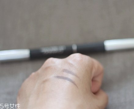 自然堂眉筆怎么樣？來看看眉筆的質(zhì)量