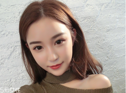 激光點(diǎn)痣一般多少錢(qián)？激光點(diǎn)痣通常需要多次治療