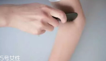 梳子的隱藏技能有哪些？梳梳手臂緩解便秘