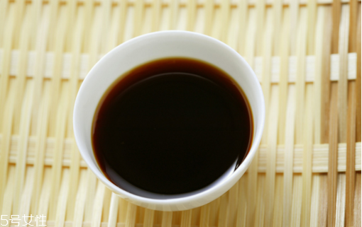 激光點痣碰水了怎么辦？激光點痣后不要吃感光食物