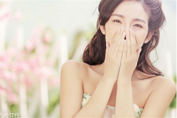 激光洗眉后紅印怎么樣淡化？激光洗眉后要做好防曬工作