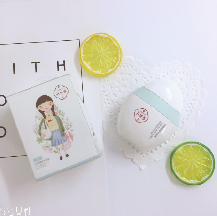 孔鳳春輕透素顏水粉霜好用嗎？國(guó)貨平價(jià)彩妝底妝