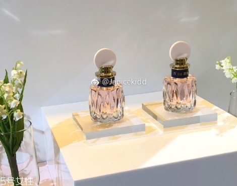 miumiu繆繆2018香水多少錢？粉色少女心的香水