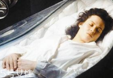 冷凍遺體能活過來嗎？木乃伊完全不可能蘇醒