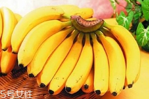 高血壓能吃香蕉嗎？補(bǔ)充鉀元素對(duì)心臟好