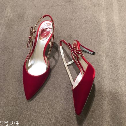 rene caovilla是什么牌子？足尖的奢華藝術品