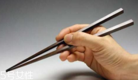 筷子應(yīng)該怎么洗？不要泡不要搓不要圖省事