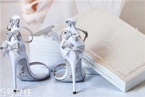 rene caovilla是奢侈品嗎？美到讓人產(chǎn)生錯(cuò)覺
