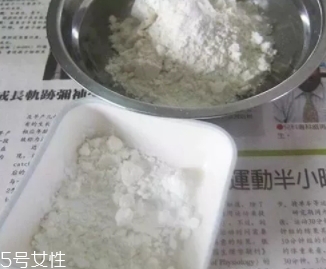 蘿卜丸子用什么粉？面粉還是淀粉？