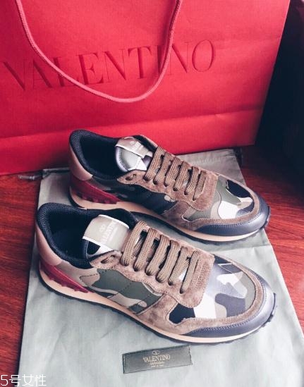 華倫天奴運(yùn)動(dòng)鞋多少錢？全世界潮人都在穿