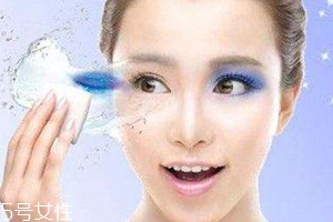卸妝水和卸妝油怎么選擇？卸妝水更好用