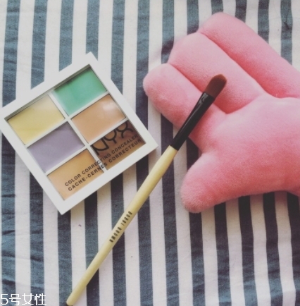 遮瑕刷怎么用？這樣才會(huì)均勻無(wú)刷痕