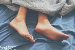 肌抽躍是什么引起的？多種疾病引起需要重視