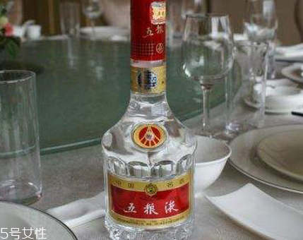 白酒要醒嗎？這些酒需要醒酒