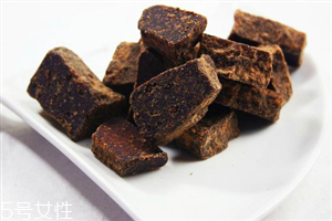黑糖為什么比紅糖貴？經(jīng)期吃紅糖好還是黑糖好？