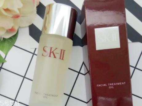 sk2神仙水怎么看生產(chǎn)日期？神仙水之前一定要擦化妝水