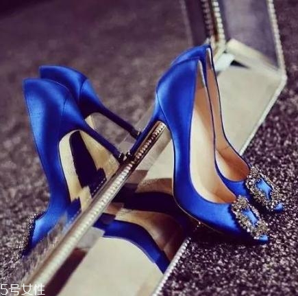 manolo blahnik是奢侈品嗎？大牌女星最熱衷的高跟鞋