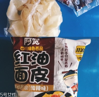 阿寬紅油面皮怎么泡？需要泡足這么長時間