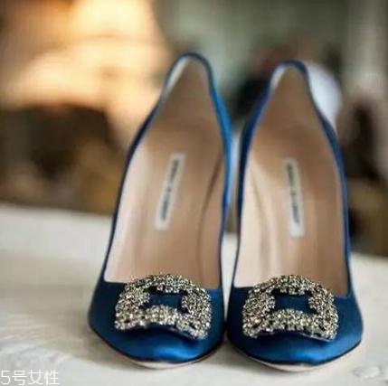 manolo blahnik是幾線品牌？高跟鞋中的貴族品牌