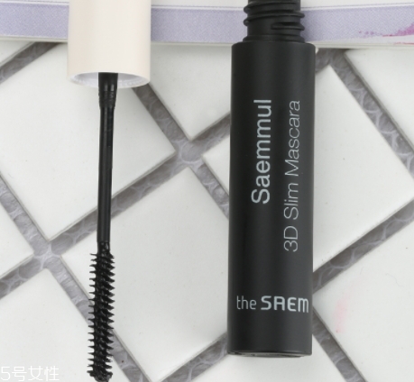 睫毛膏的保質(zhì)期是多久？這樣保存不容易干