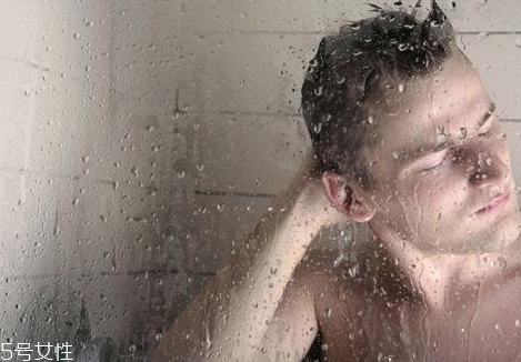 汗蒸后可以洗頭嗎？要了解時間和方式