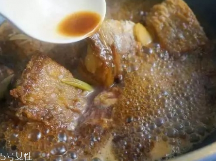 如何燉魚好吃又簡(jiǎn)單？最簡(jiǎn)單的燉魚方法介紹