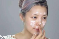 面霜有哪些涂抹方法？有些不適合點涂