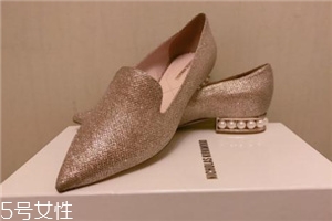 nicholas kirkwood是哪個國家的牌子？把優(yōu)雅穿在腳上