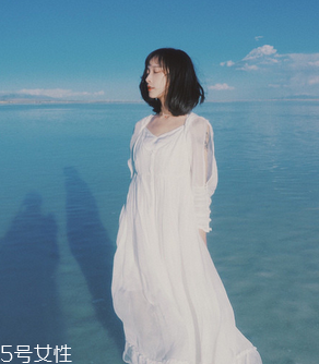 絲白祛斑軟膏多久見效？三個(gè)療程效果更佳