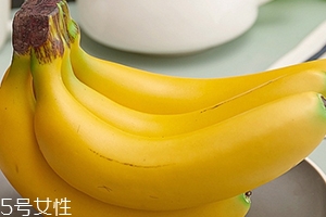 凍了的香蕉能吃嗎？可能出現(xiàn)舌頭發(fā)麻