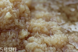 大蒜煮水孕婦能喝嗎？具有止咳的功效